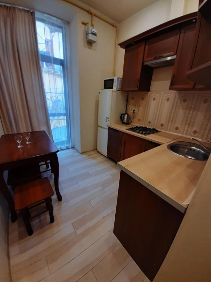 Apartment On Kulisha 41 Lviv Extérieur photo